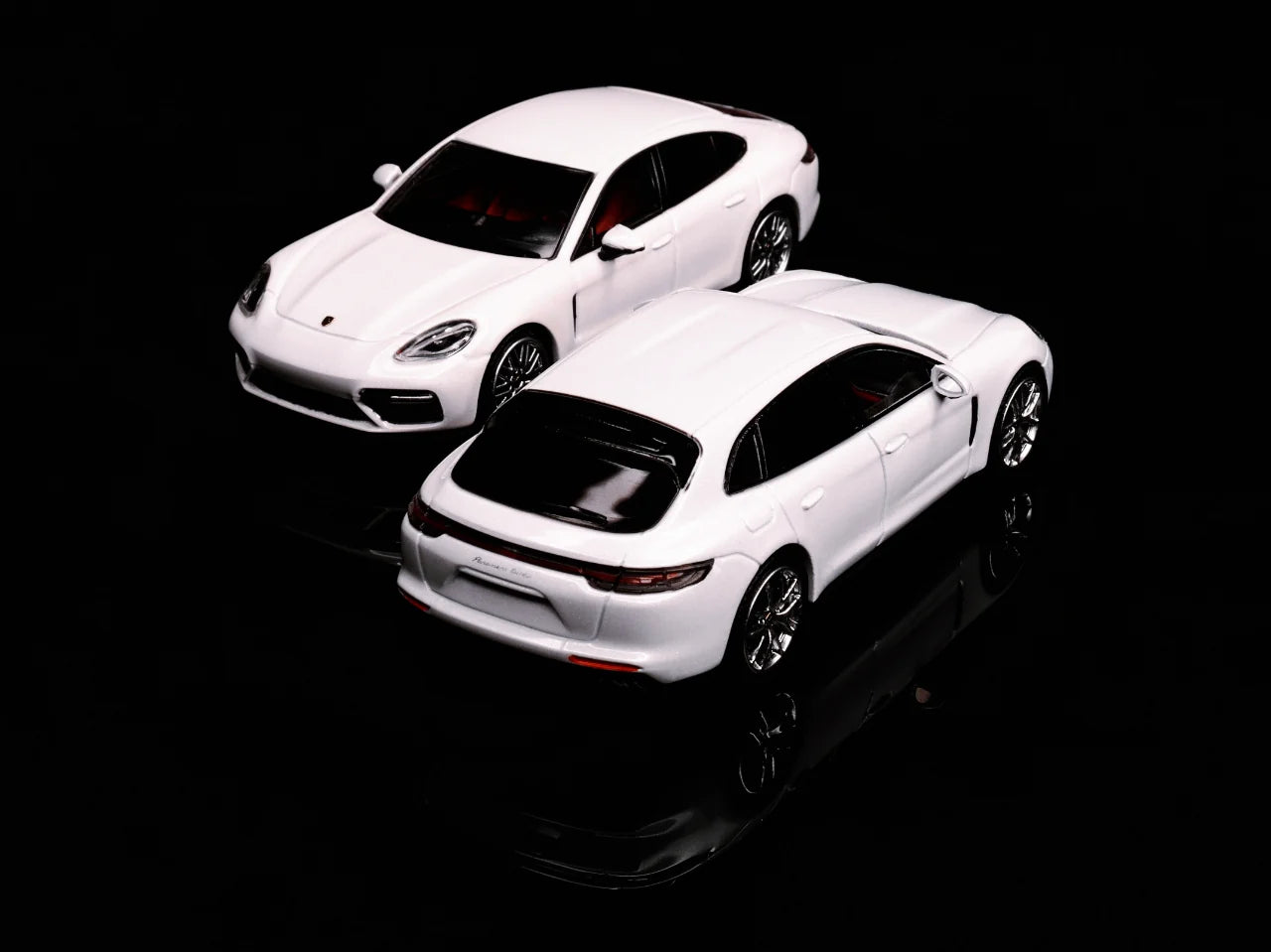 Furuya 1:64 Porsche Panemera Turbo Sedan/Hunting Versions [4