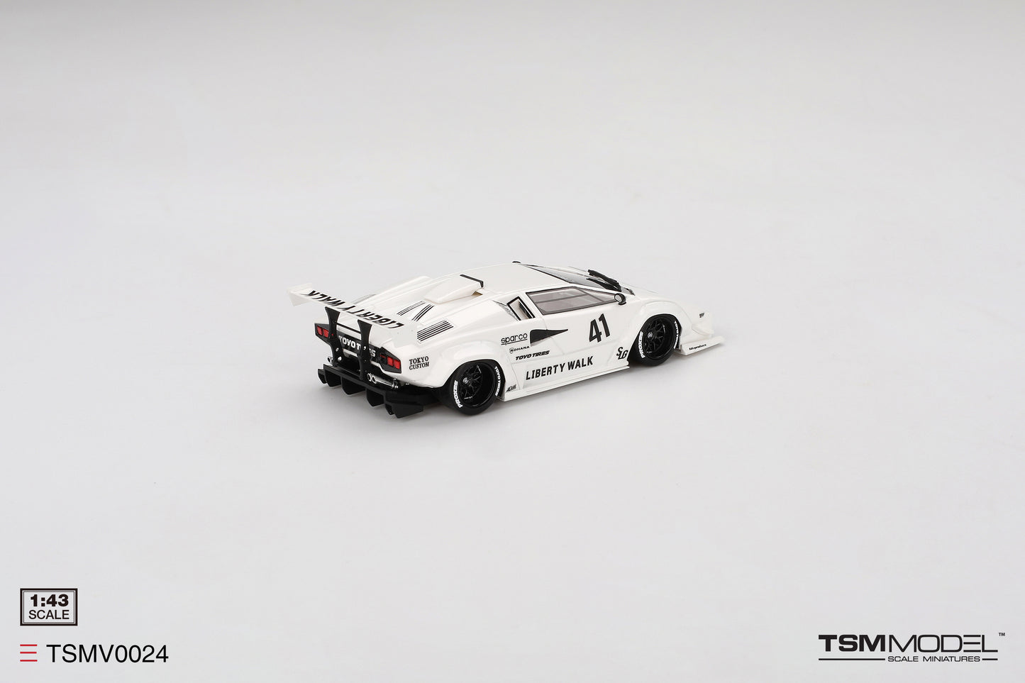 TSM 1:43 Lamborghini Countach LB-WORKS White 2024 Tokyo Auto Salon TSMV0024