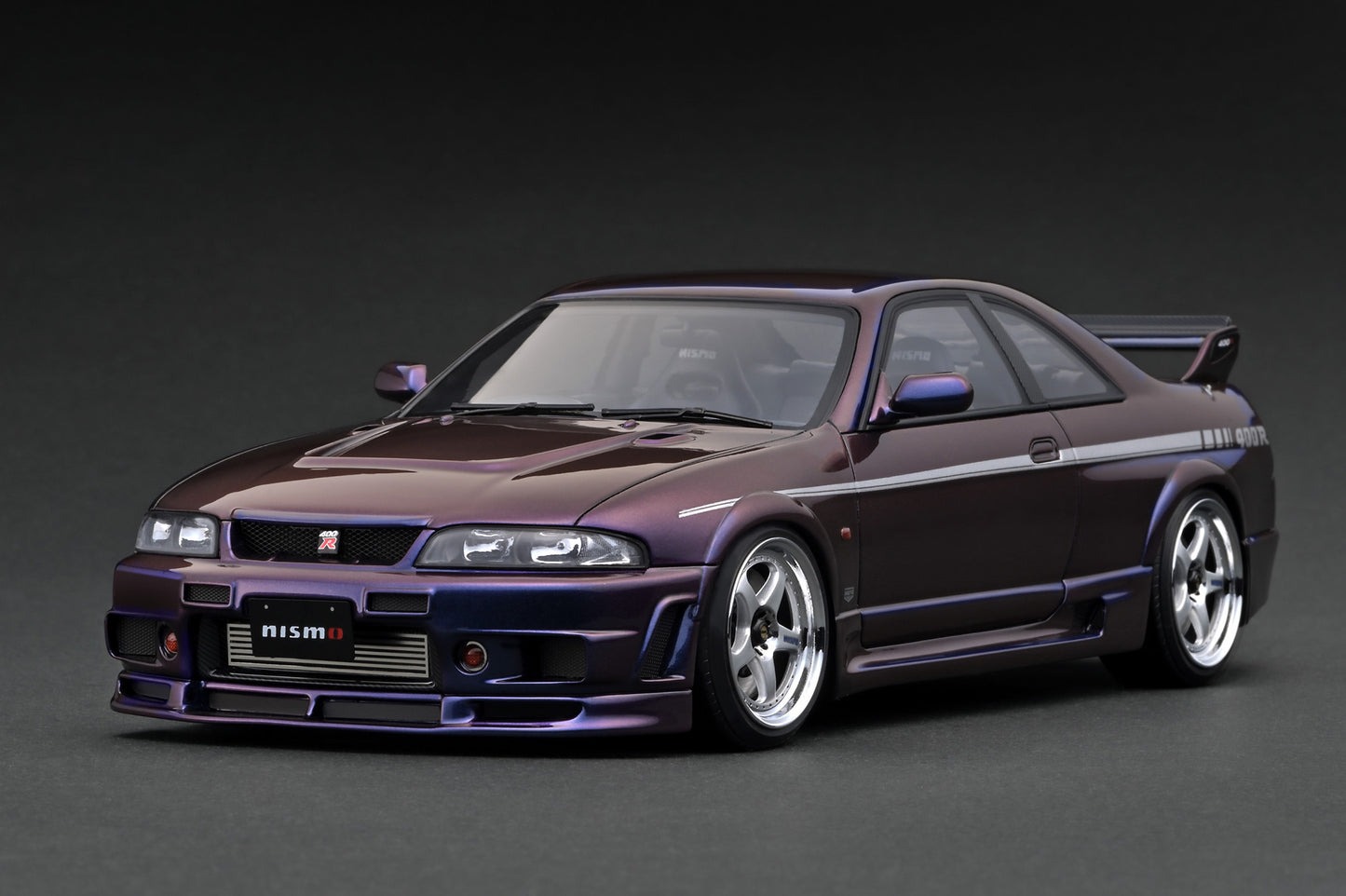 Ignition Model 1:18 NISMO 400R (BCNR33) Purple IG3657