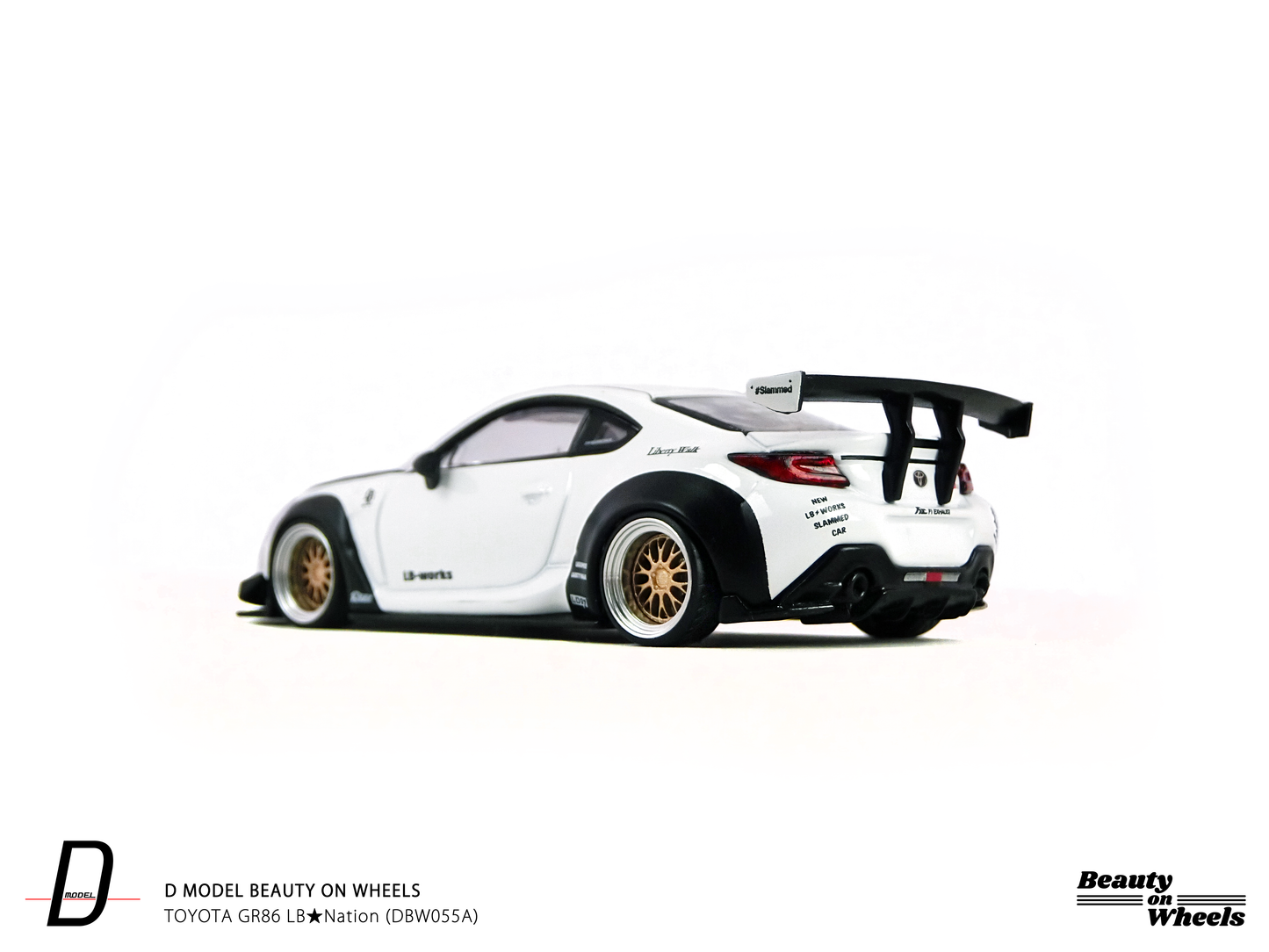 D MODEL BEAUTY ON WHEELS 1:64 TOYOTA GR86 LB-Nation White DBW055A