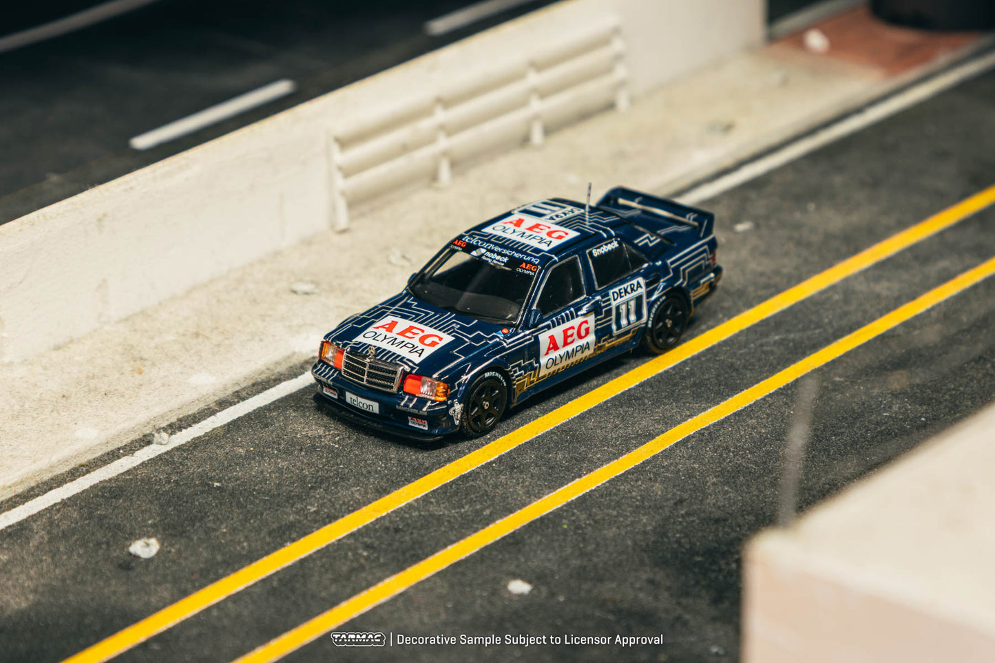 Tarmac Works 1:64 Mercedes-Benz 190 E 2.5-16 EVO 1 DTM 1989 Dany Snobeck T64G-057-89DTM11