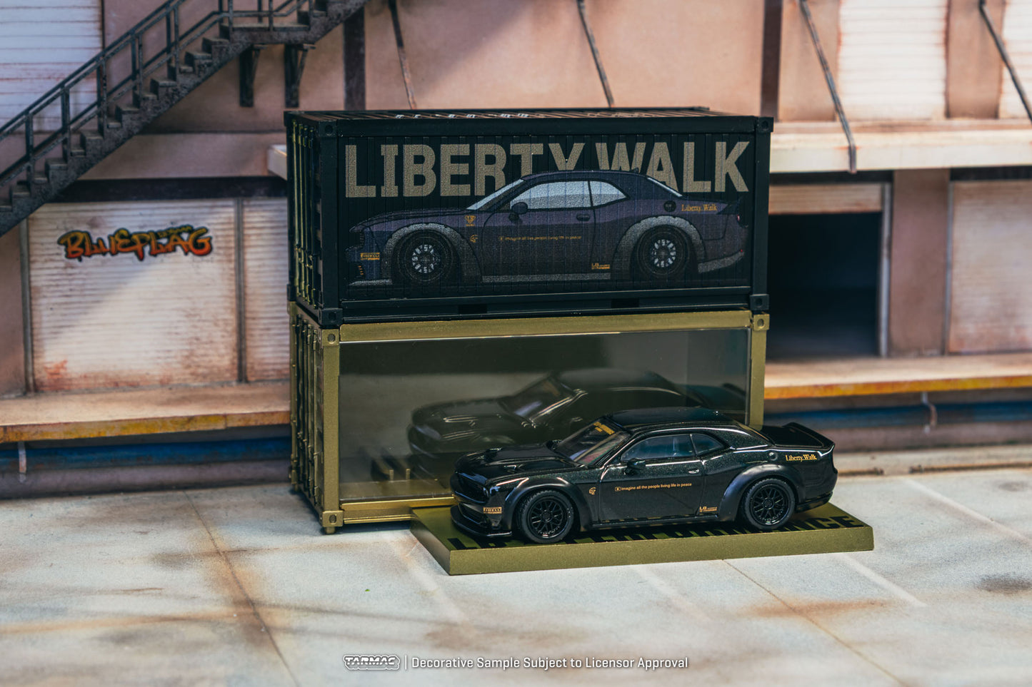 Tarmac Works 1:64 LB-WORKS Dodge Challenger SRT Hellcat Black Metallic with 2 containers T64G-TL039-BK