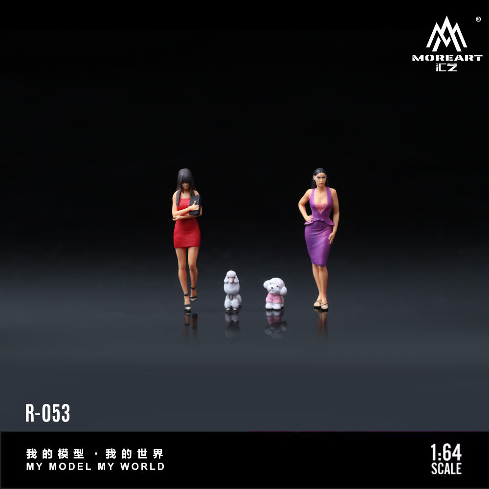 MoreArt 1:64 Dog Walking Girl Doll A Set MO223053 (Preorder)