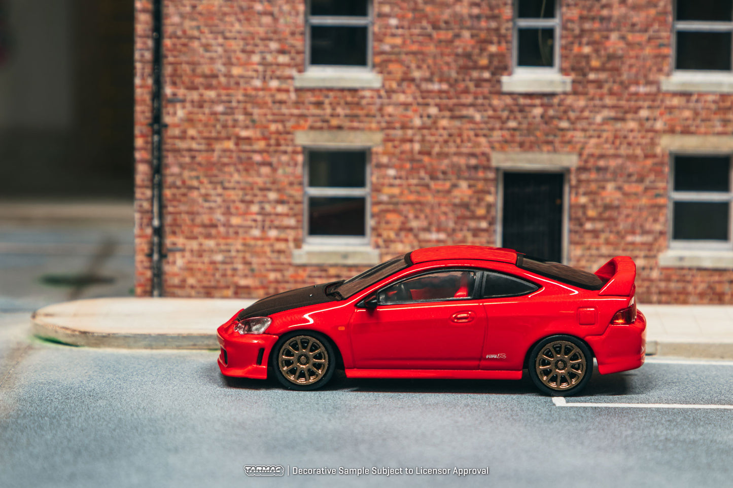 (Preorder) Tarmac Works 1:64 Honda Integra TYPE R DC5 Custom Red - licensed by Honda T64R-TL022-RE