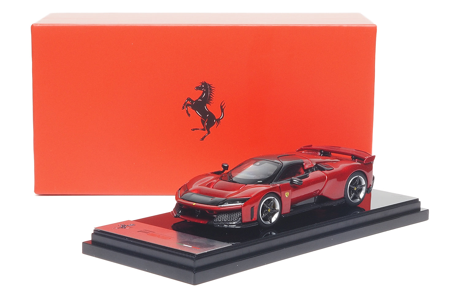 BBR Models 1:64 Ferrari F80 Rosso Supercar BBR64001H – CarBro MC