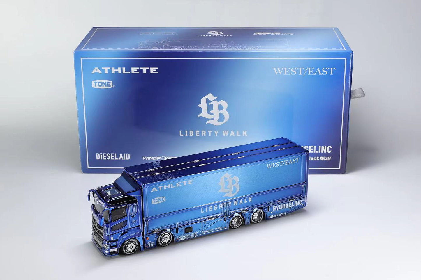 GCD 1:64 LBWK LB-Truck Mitsubishi Fuso Super Great Foshan 2025 APA XPO Exclusive diecast model