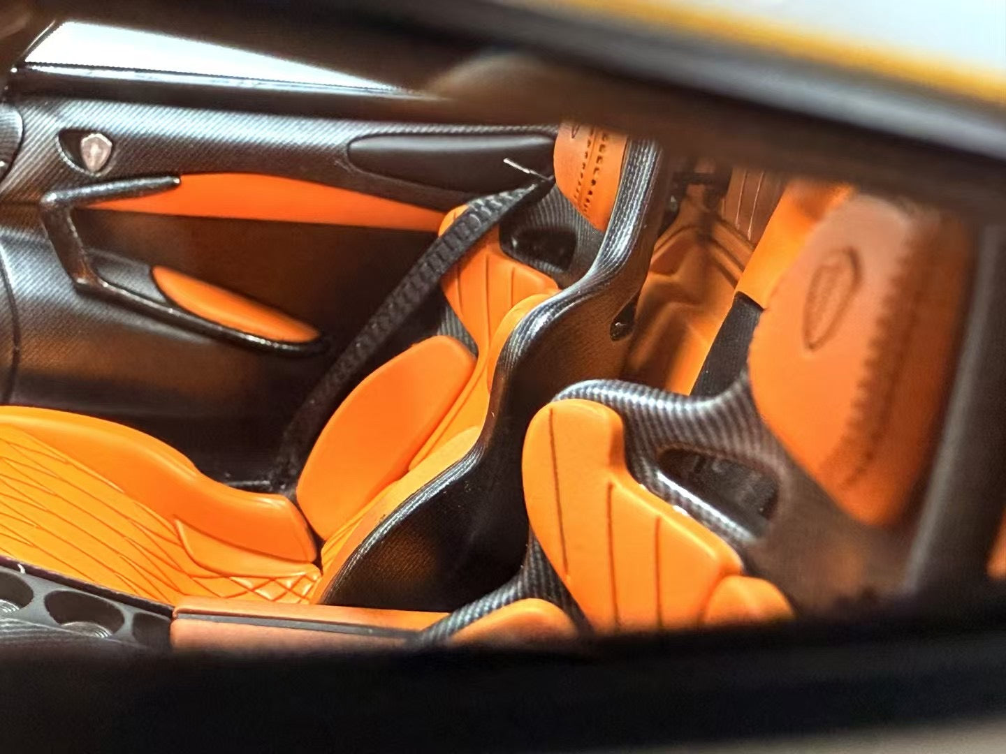 FrontiArt 1:18 Koenigsegg Jesko 7558 Crystal White F149-188