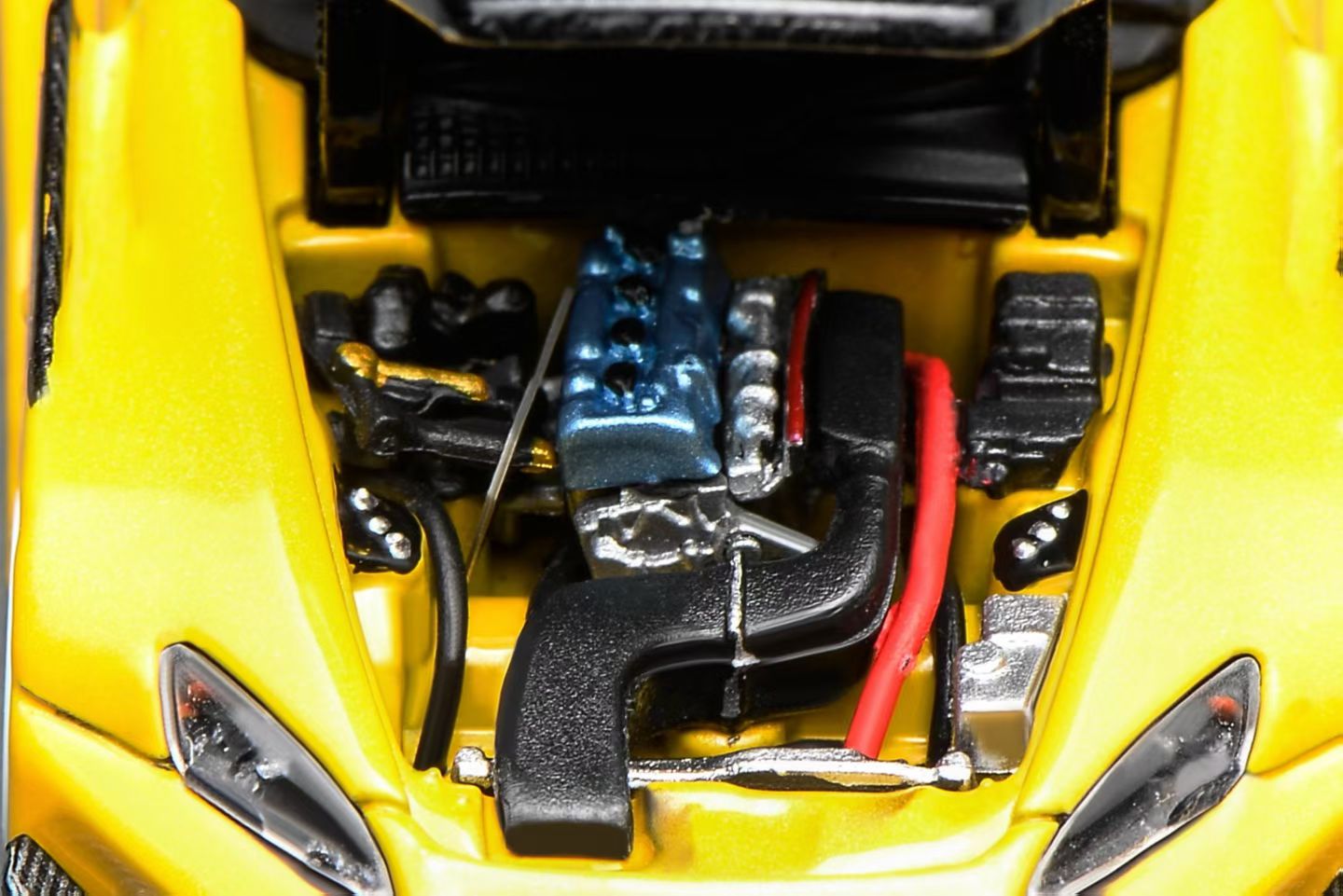 (Preorder) Motorhelix 1:64 Honda S2000 J‘s Racing New Indy Yellow M65146