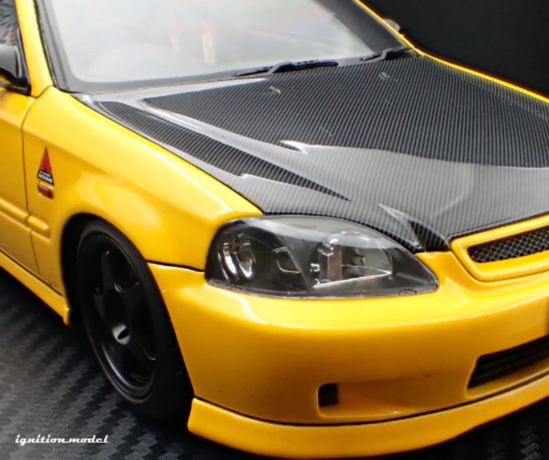 Ignition Model 1:18 Initial D Honda Civic (EK9) Type R Yellow Carbon Bonnet