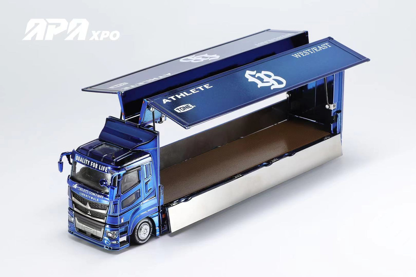 (Preorder) GCD 1:64 LBWK LB-Truck Mitsubishi Fuso Super Great Foshan 2025 APA XPO Exclusive [Event Edition]