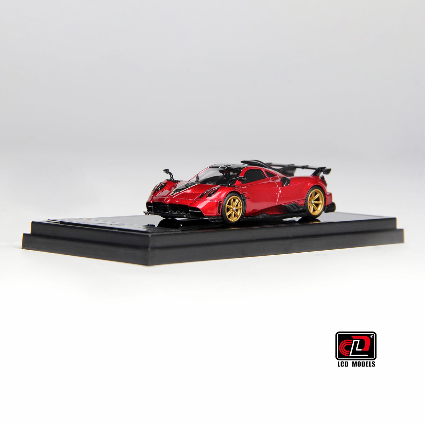 LCD 1:64 Pagani Imola Coupe [4 Colors]