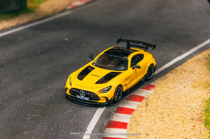 Tarmac Works 1:64 Mercedes-Benz AMG GT Black Series SHMEE150 – Global64