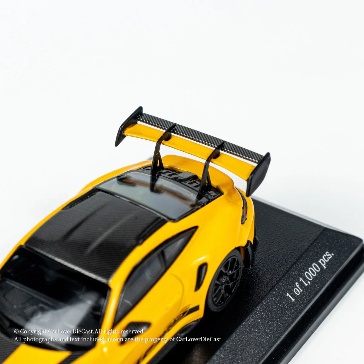 MINICHAMPS 1:64 Porsche 911 (992) GT3 RS - 2024 [4 Colors]