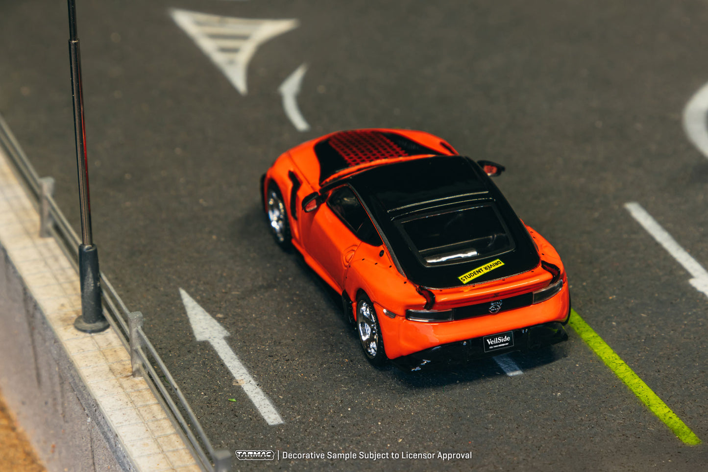 Tarmac Works 1:64 Nissan VeilSide FFZ400 Fairlady Z Orange T64G-074-OR (Preorder)