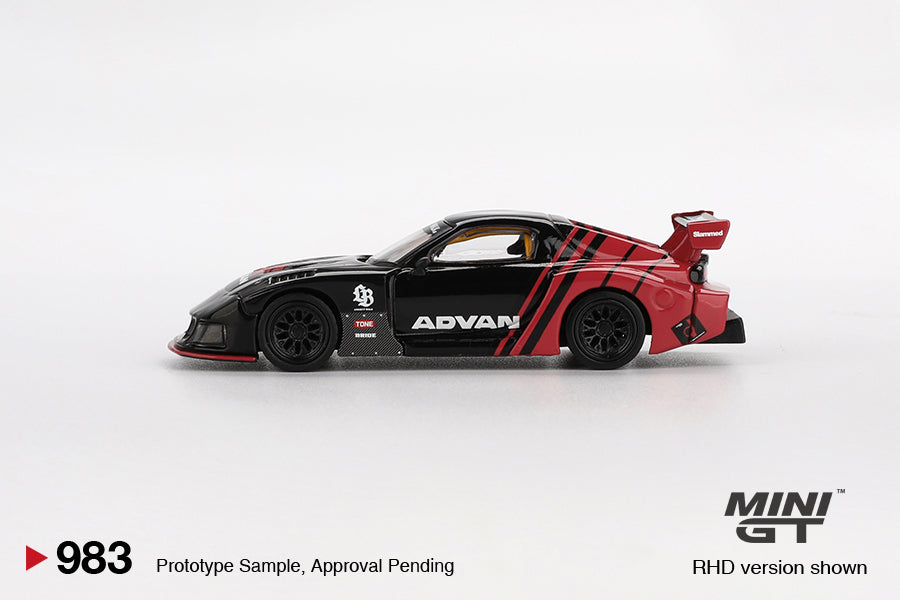 Mini GT 1:64 Mazda RX-7 LB-Super Silhouette Advan MGT00983-BL (Preorder)