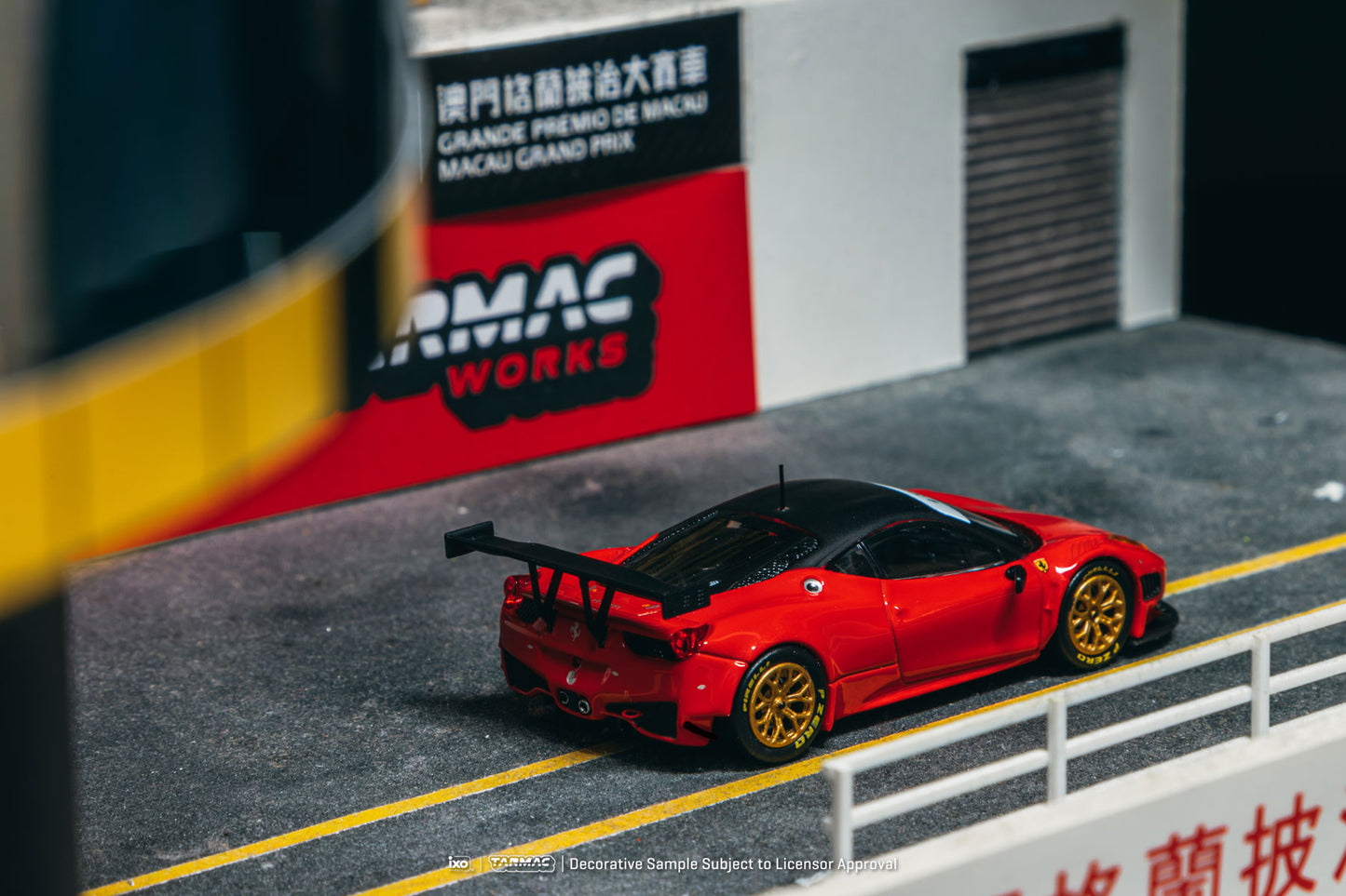 Tarmac Works 1:64 Ferrari 458 Italia GT3 Red T64R-073-RE