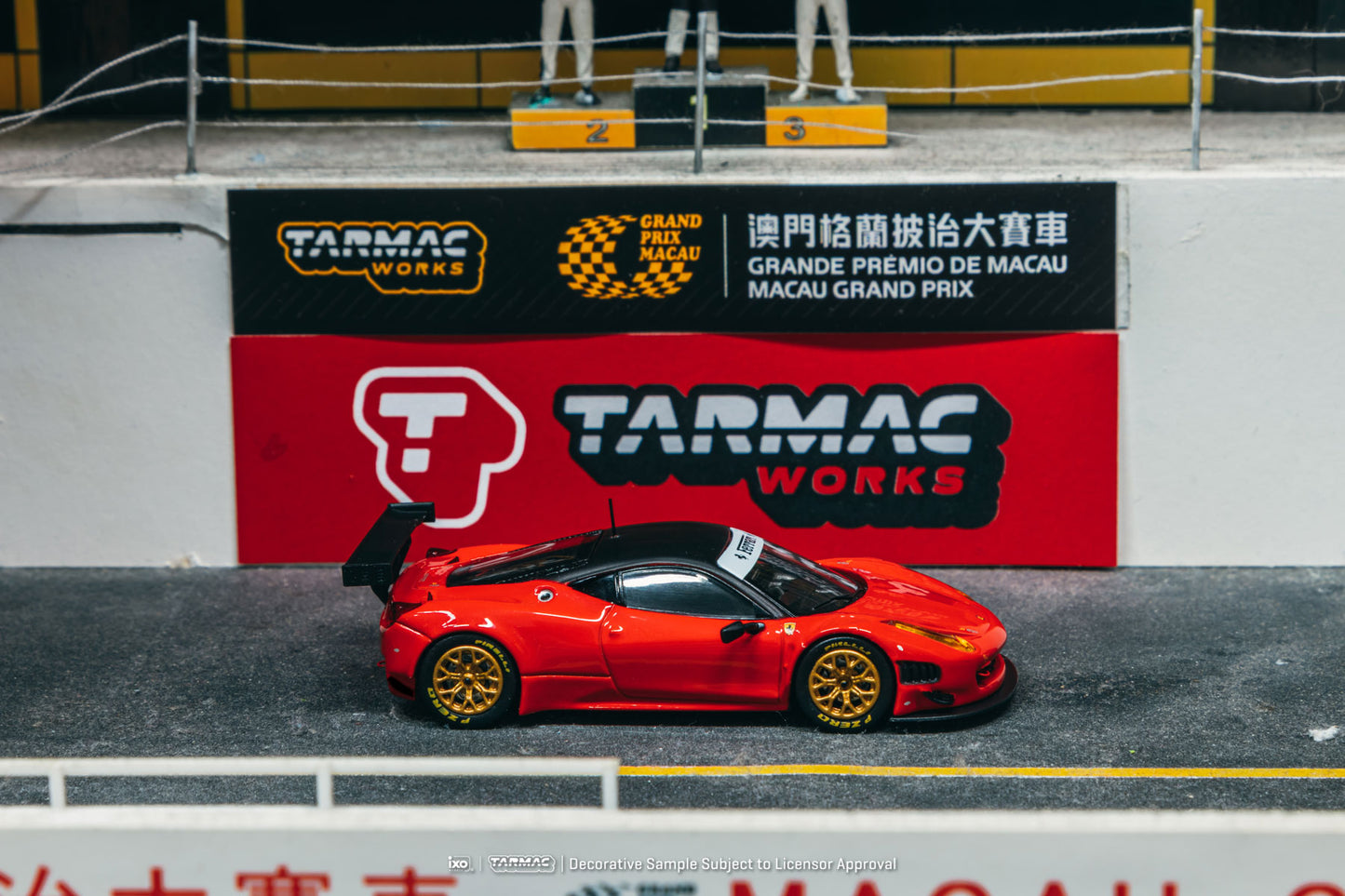 Tarmac Works 1:64 Ferrari 458 Italia GT3 Red T64R-073-RE