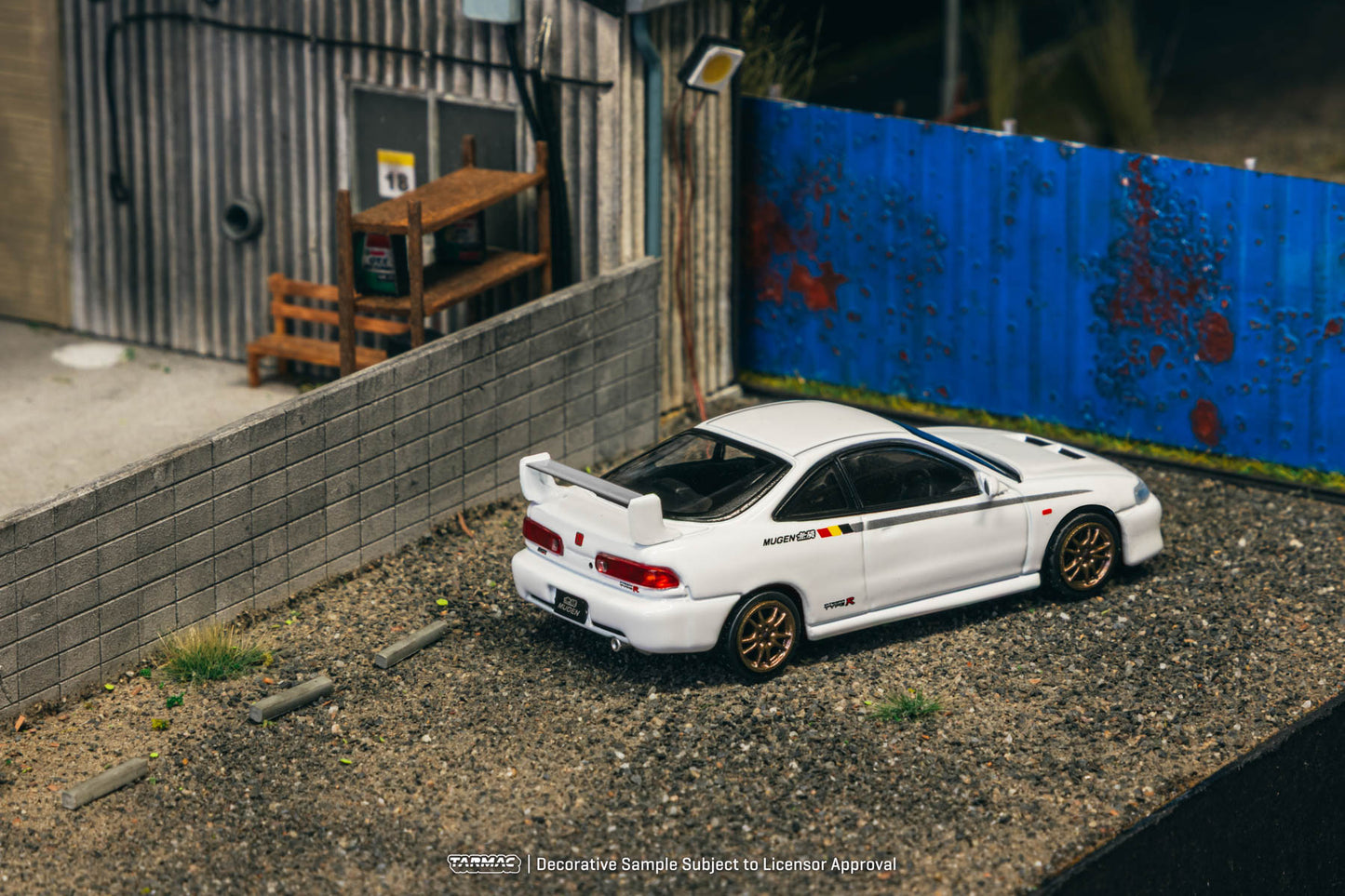 Tarmac Works 1:64 Honda Integra TYPE R DC2 MUGEN Championship White T64G-TL059-WH (Preorder)