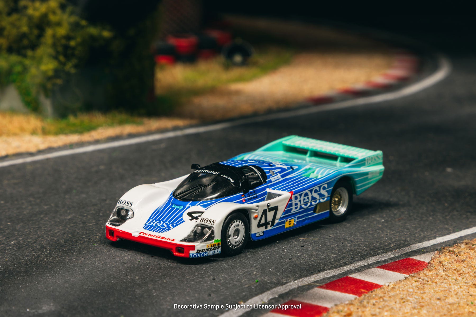 Preorder) Tarmac Works 1:64 Porsche 956 Le Mans 1984 #47