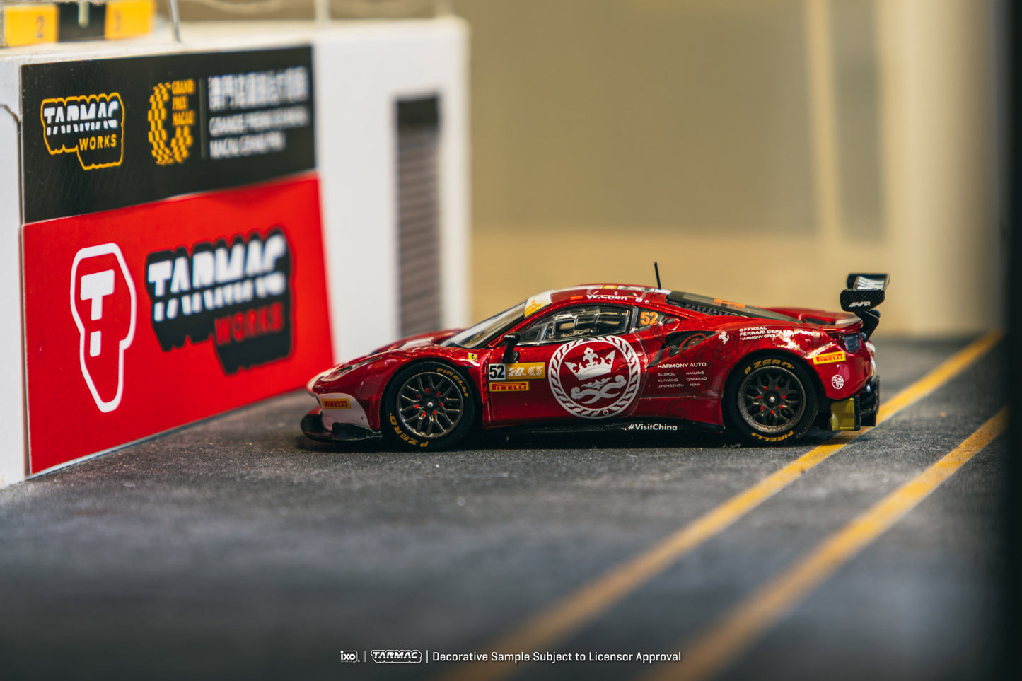 (Preorder) Tarmac Works 1:64 Ferrari 488 GT3 Macau GT Cup - FIA GT World Cup 2023 T64-072-23MGP52