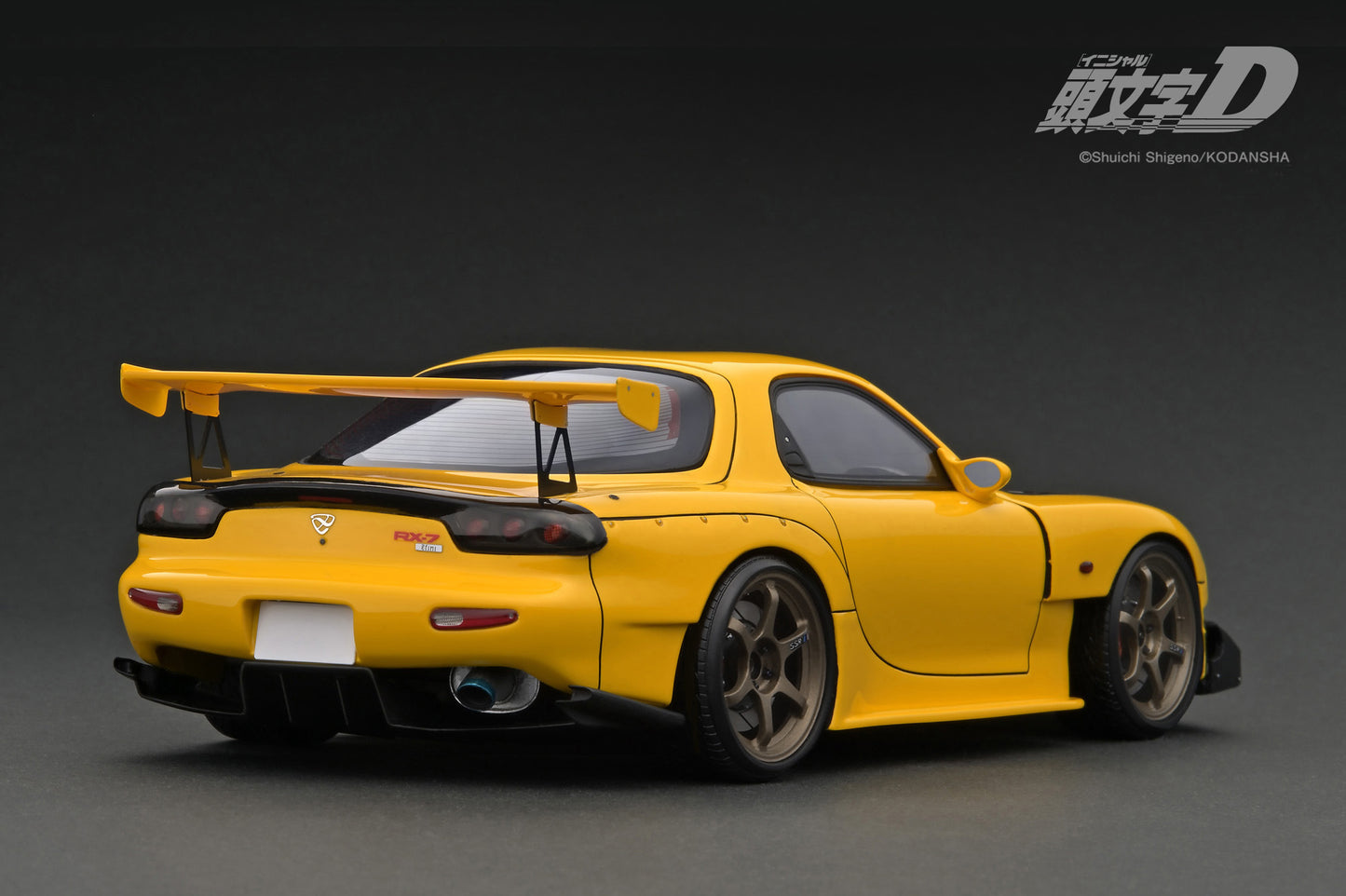 (Preorder) Ignition Model 1:18 INITIAL D Mazda RX-7 (FD3S) Yellow with LED light IG3801