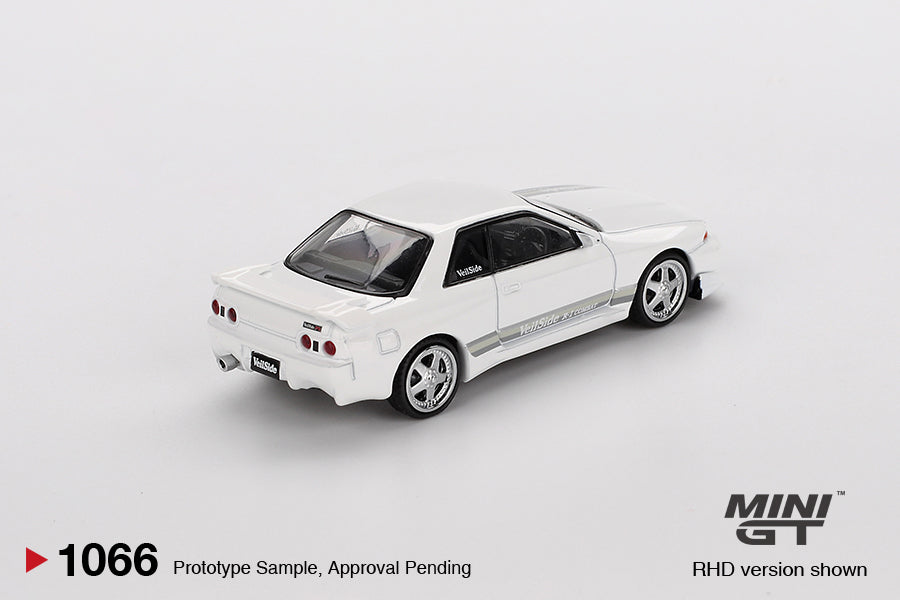 Preorder) Mini GT 1:64 Nissan Skyline GT-R (R32) VeilSide