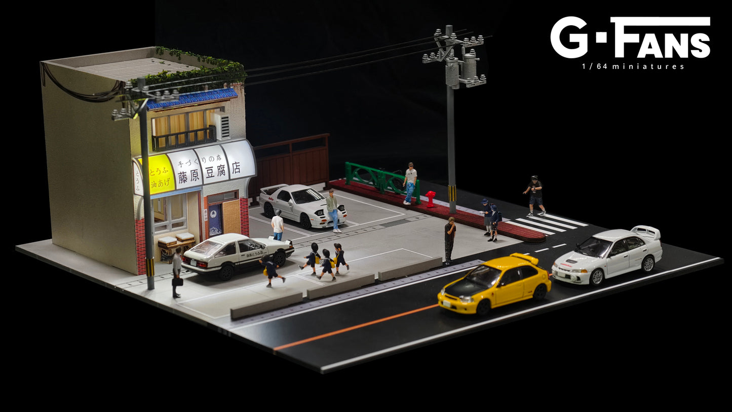 (Preorder) G-Fans 1:64 Initial D Fujiwara Tofu Store Diorama 710039
