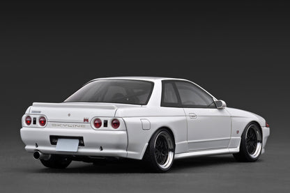 Ignition Model 1:18 NISSAN SKYLINE GT-R (R32) MIDNIGHT Reina‘s R IG3595/IG3596 [2 Versions]