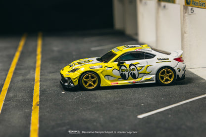 (Preorder) Tarmac Works 1:64 Toyota GR86 MOONEYES T64G-038-MOON