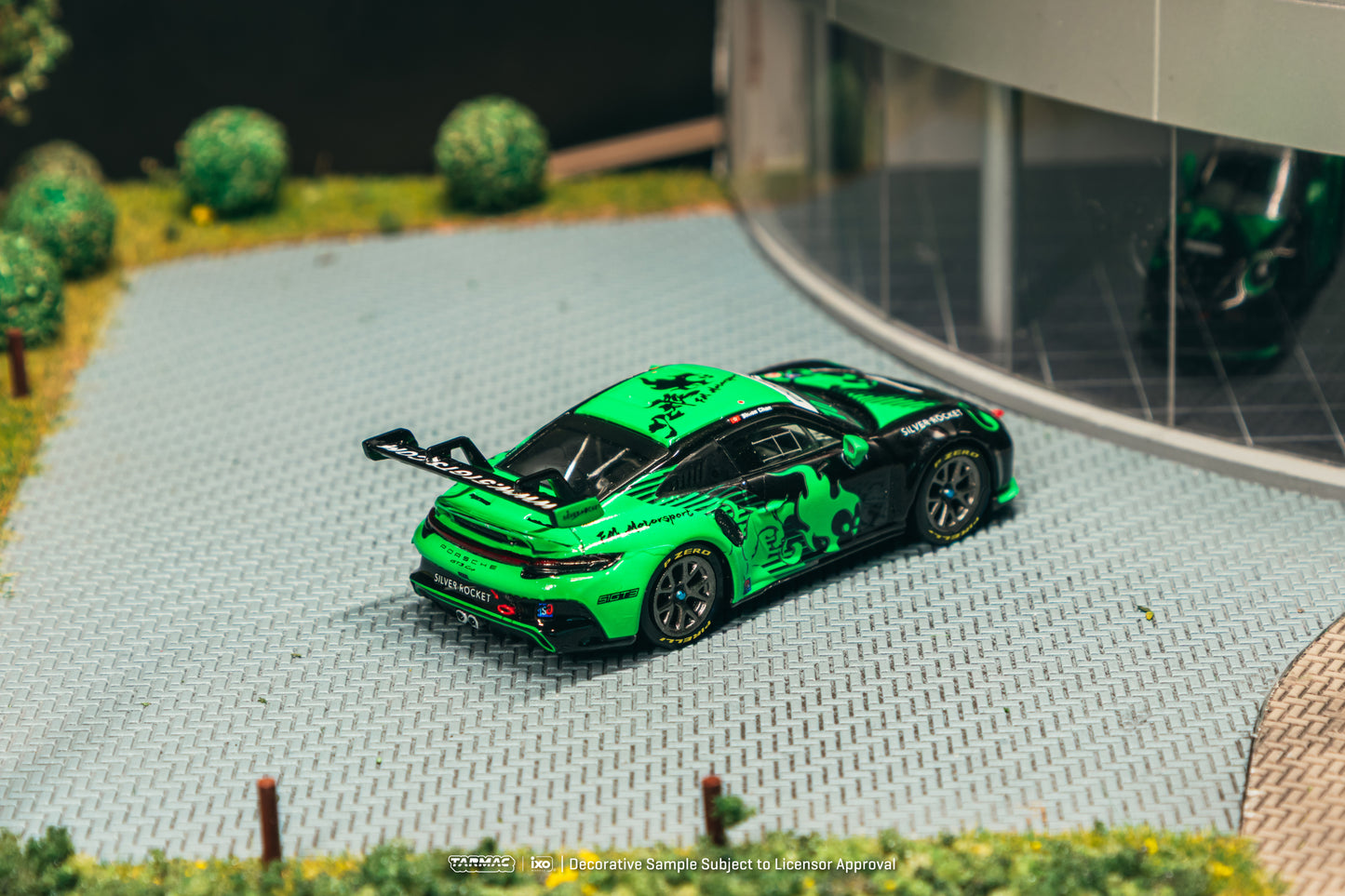 (Preorder) Tarmac Works 1:64 Porsche 911 GT3 Cup (992) Fire Monkey Motorsport T64-093-FMM