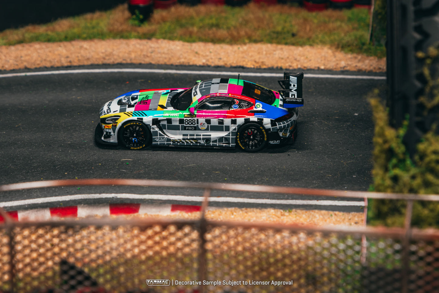 (Preorder) Tarmac Works 1:64 Mercedes-AMG GT3 Bathurst 12h 2025 GruppeM Racing T64-062-25BH888