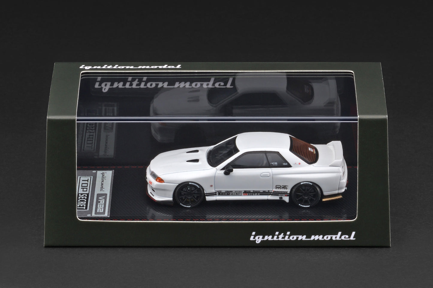 (Preorder) Ignition Model 1:64 TOP SECRET GT-R (VR32) White IG3844