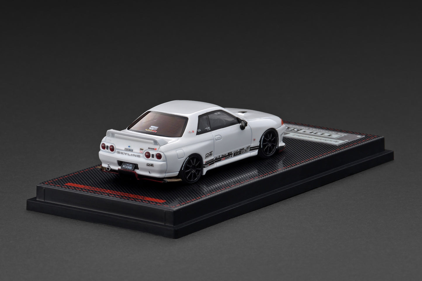 (Preorder) Ignition Model 1:64 TOP SECRET GT-R (VR32) White IG3844