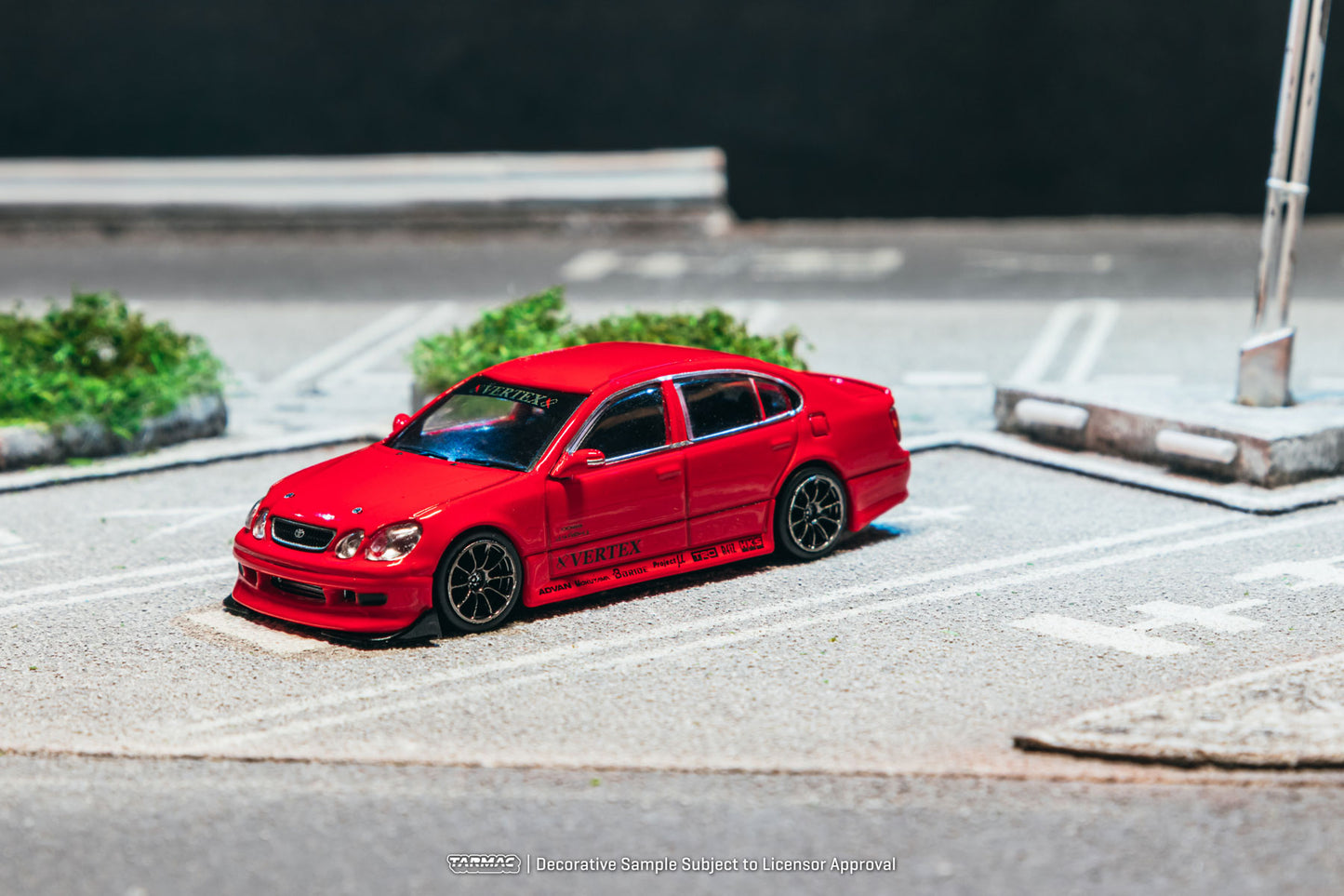 (Preorder) Tarmac Works 1:64 VERTEX Toyota Aristo JZS161 Red Model Car + Trading Cards Combo Set T64G-081-RE