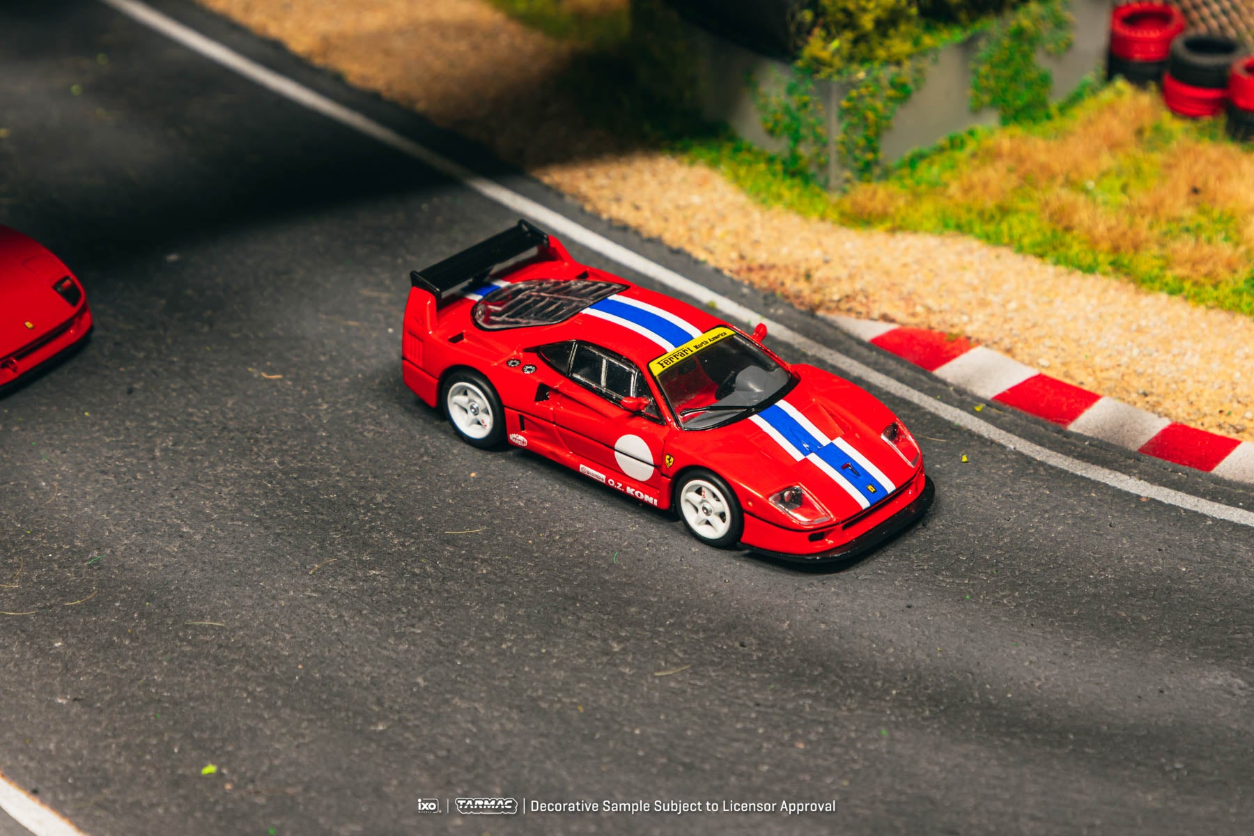 Tarmac Works 1:64 Ferrari F40 LM Red T64-075-RE2 – CarBro MC