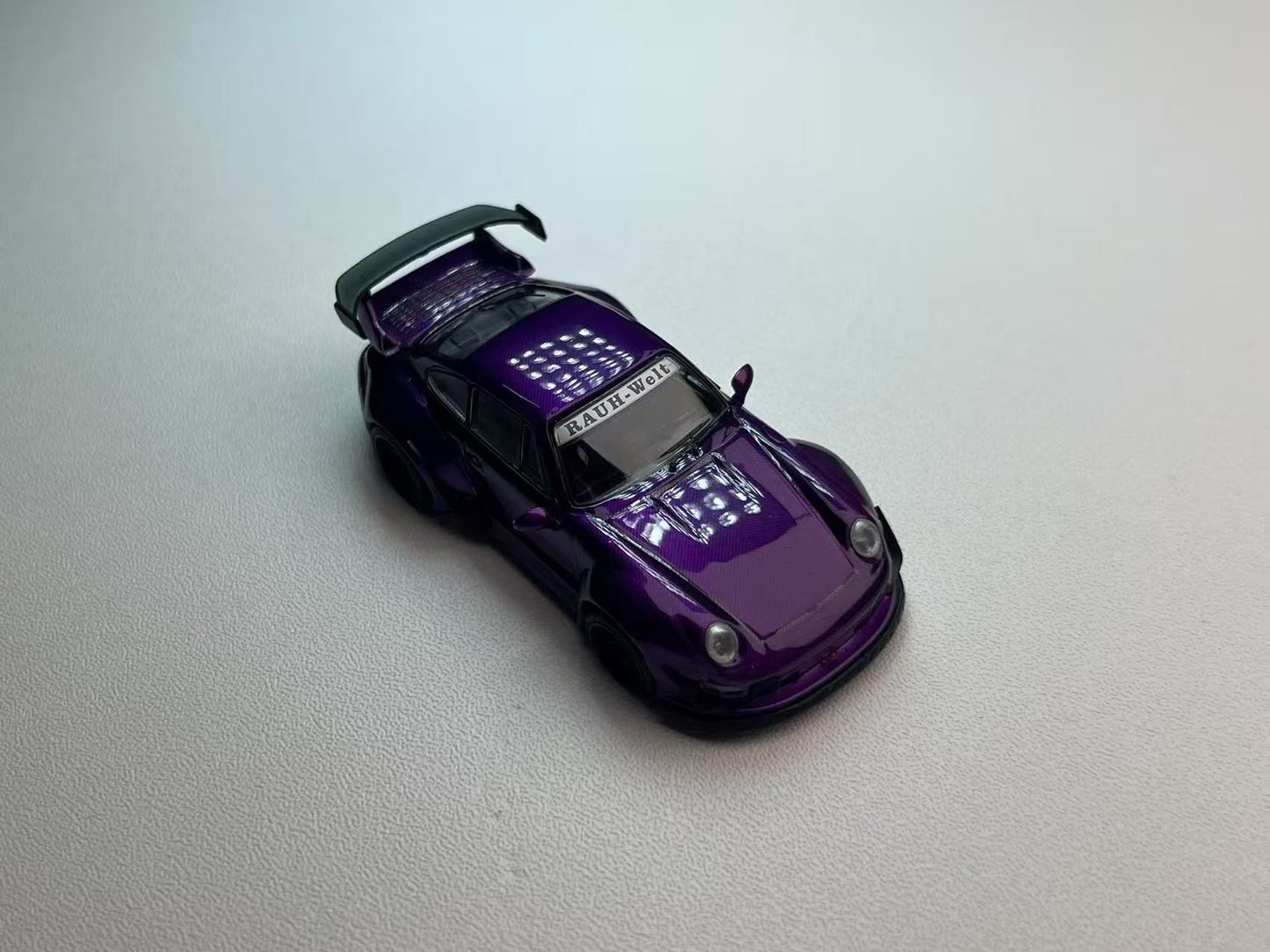 (Preorder) Flame 1:64 Porsche RWB 993/994 Purple Full Carbon [2 Versions]