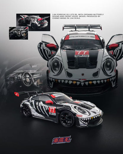 Model Porsche 911 GT3 RS with open doors on a dark background