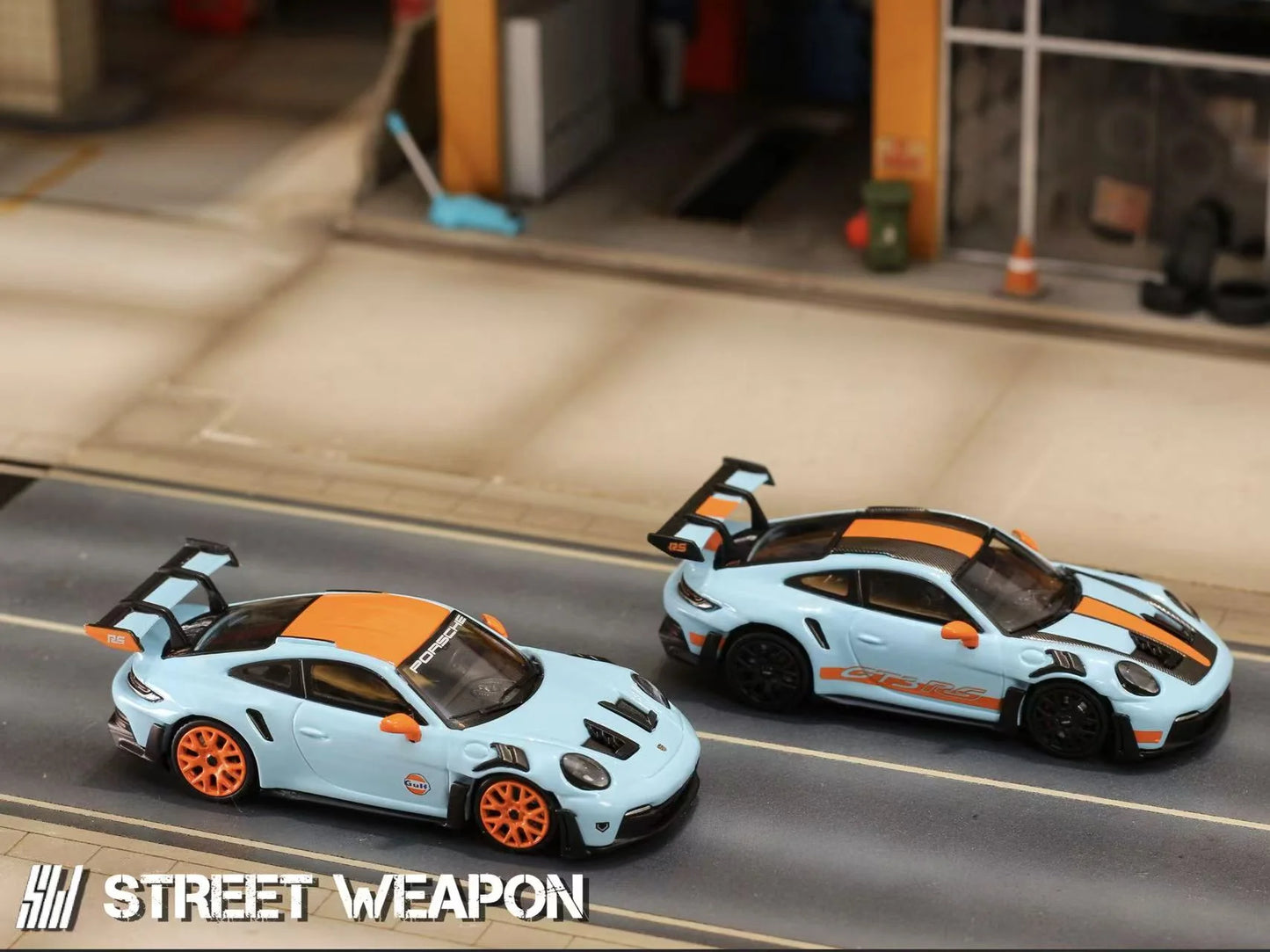 Street Weapon 1:64 992 GT3 RS GULF - Gulf Blue Carbon Top Black Wheels (Preorder)
