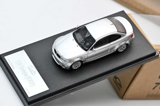 7CM Model 1:64 BMW 1M Coupe E82 Glacier Silver Metallic