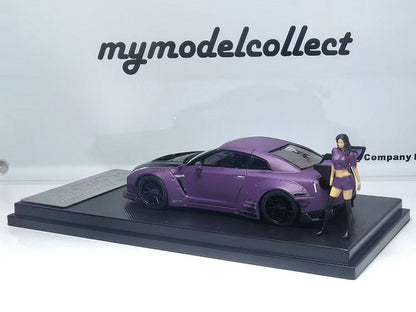 Model Collect 1:64 Nissan LB GTRR35 1.5V Matte Purple/Carbon Cover and Free Doll MC640004J 