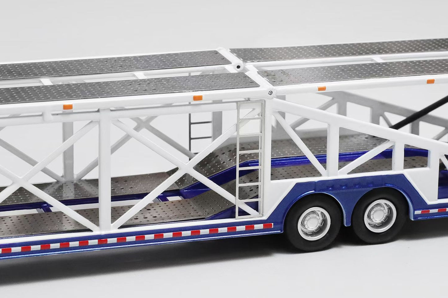 (Preorder) GCD 1:64 One Towing Ten Car Carrier Trailer KS-120-586/KS-120-587 [2 Colors]