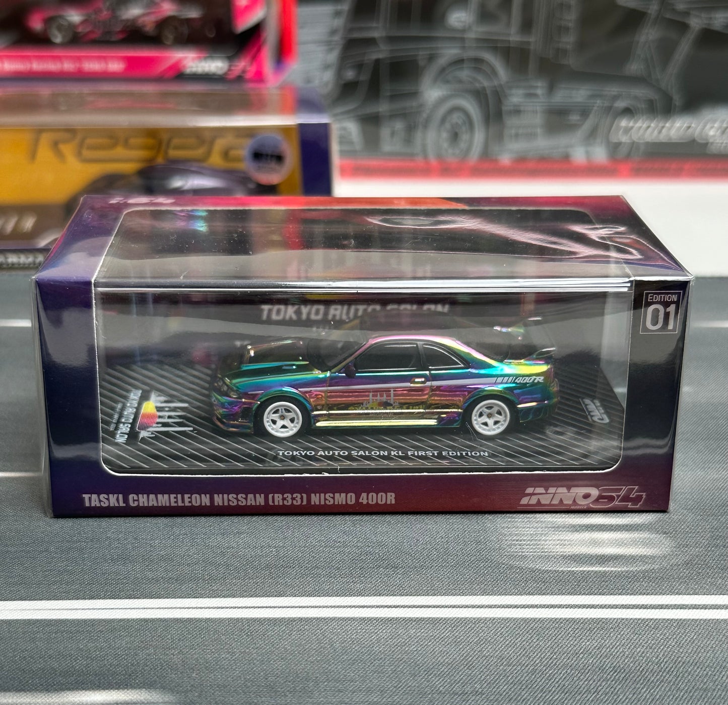 Inno64 1:64 TASKL Chameleon Nissan (R33) Nismo 400R IN64-400R-TASKL01 [Event Edition]