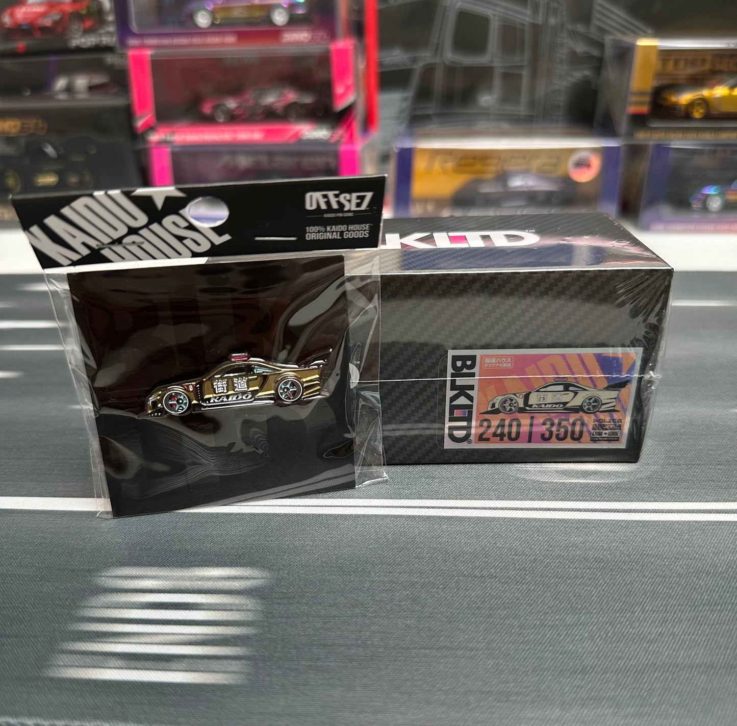 Kaido House BLKLTD 1:64 Nissan Skyline GT-R R34 Kaido Works (V2 Aero) Police KHMG132 [Event Edition]