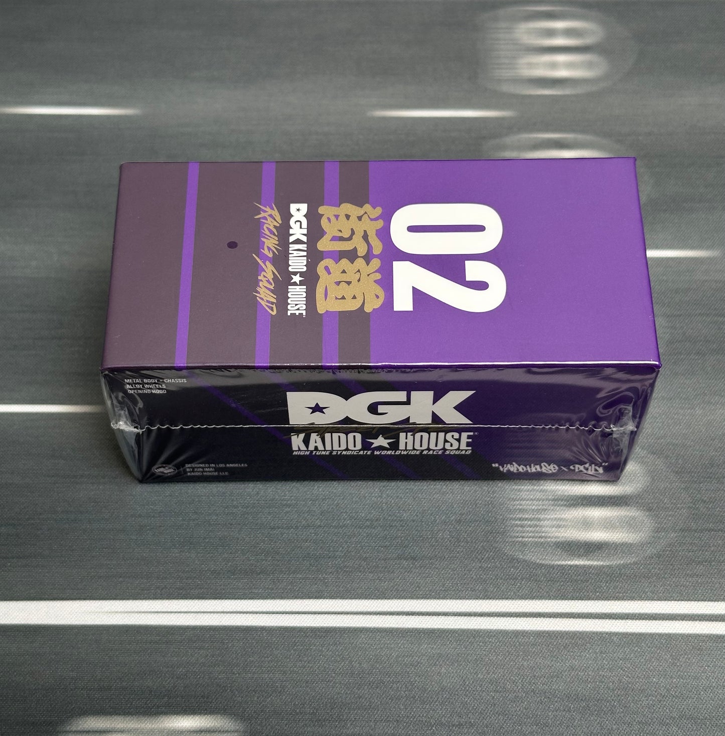 Kaido House x DGK 1:64 Nissan Skyline GT-R (R34) Kaido Works V1 KHMG140 [Event Edition]