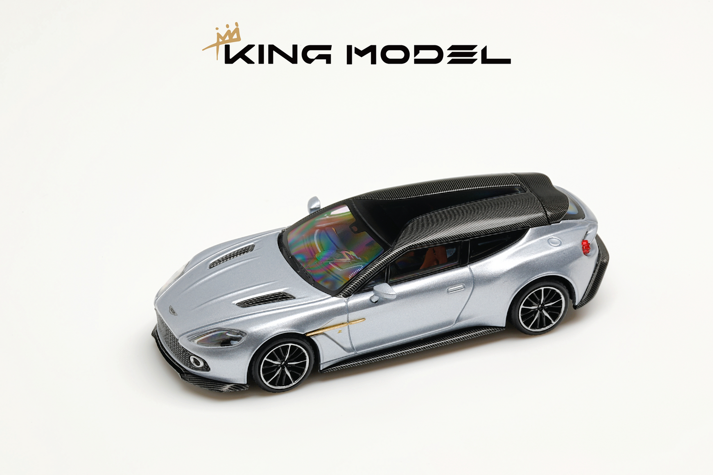 King Model 1:64 Aston Martin Vanquish Zagato Shooting Brake Silver (Preorder)