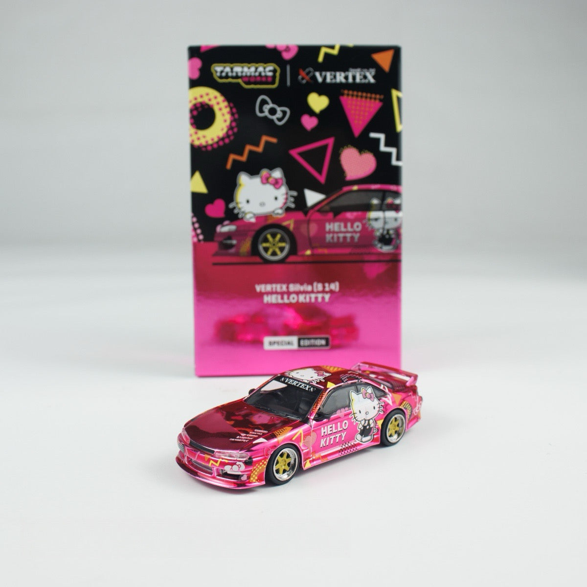 (Preorder) Tarmac Works 1:64 VERTEX Silvia (S14) Hello Kitty Pink Chrome APA EXPO EXCLUSIVE 2025 T64G-018-HK2 [Exclusive]