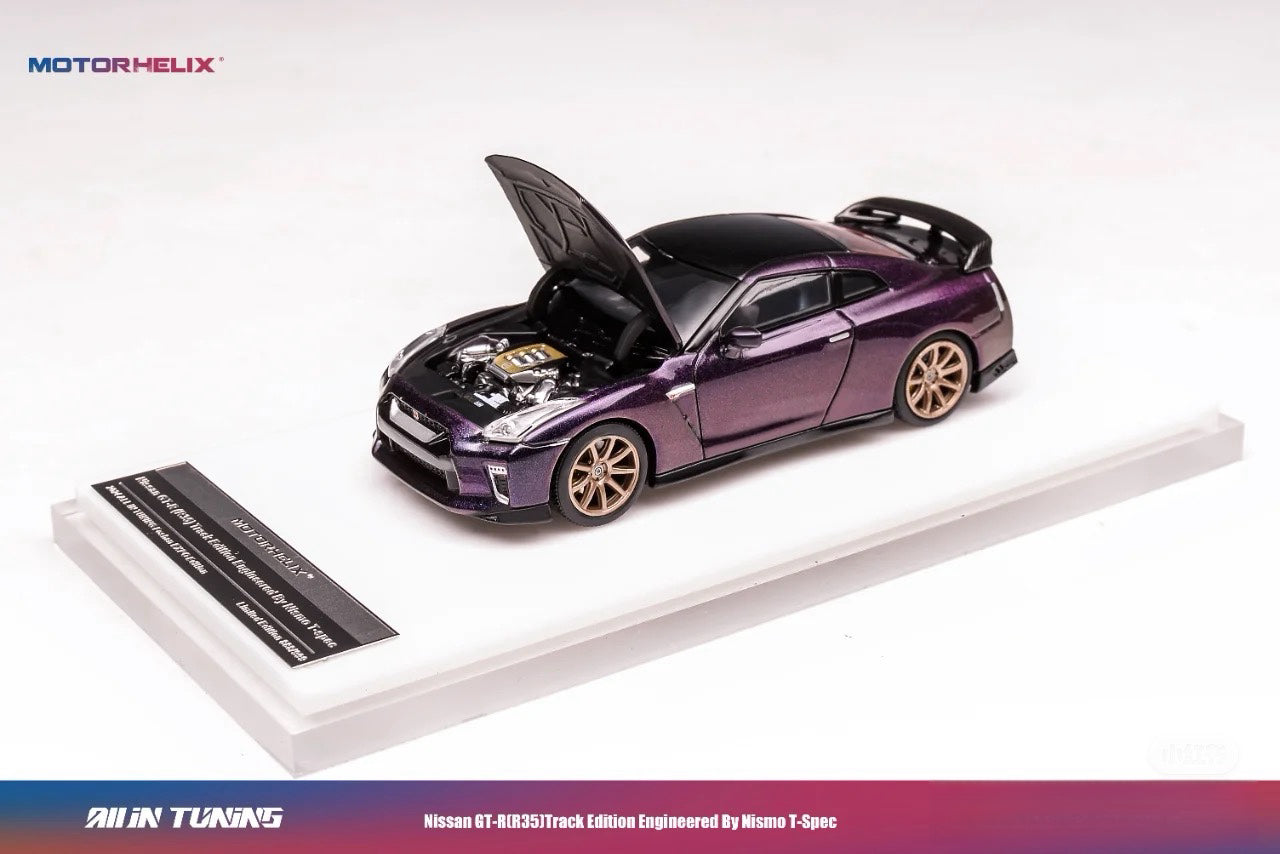 Motorhelix 1:64 Nissan GT-R (R35) Track Edition Engineered By