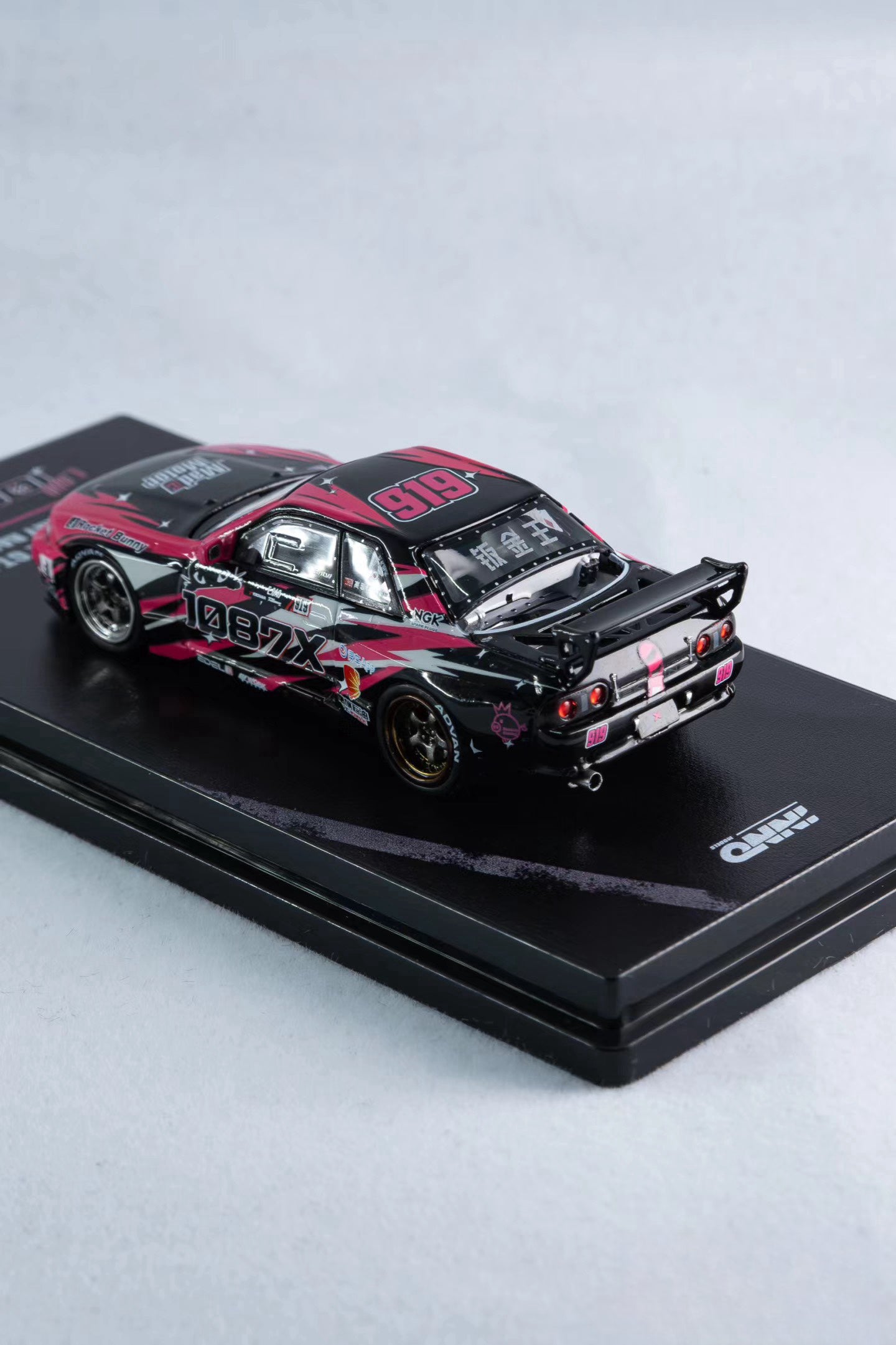 Inno64 1:64 Nissan Skyline GT-R (R32) 1087X Rocket Bunny Racing "Echo Gao" FoShan AIT 2024 [Event Edition]