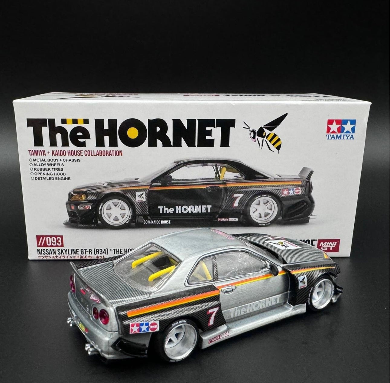 Kaido House + Mini GT 1:64 Nissan Skyline GT-R (R34) 