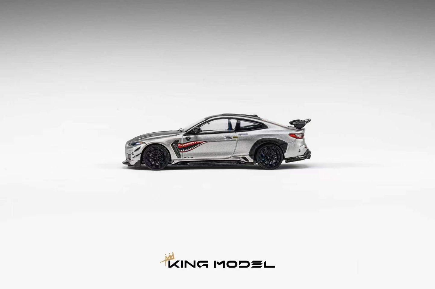 Model car on a gray background with 'KING MODEL' branding.
